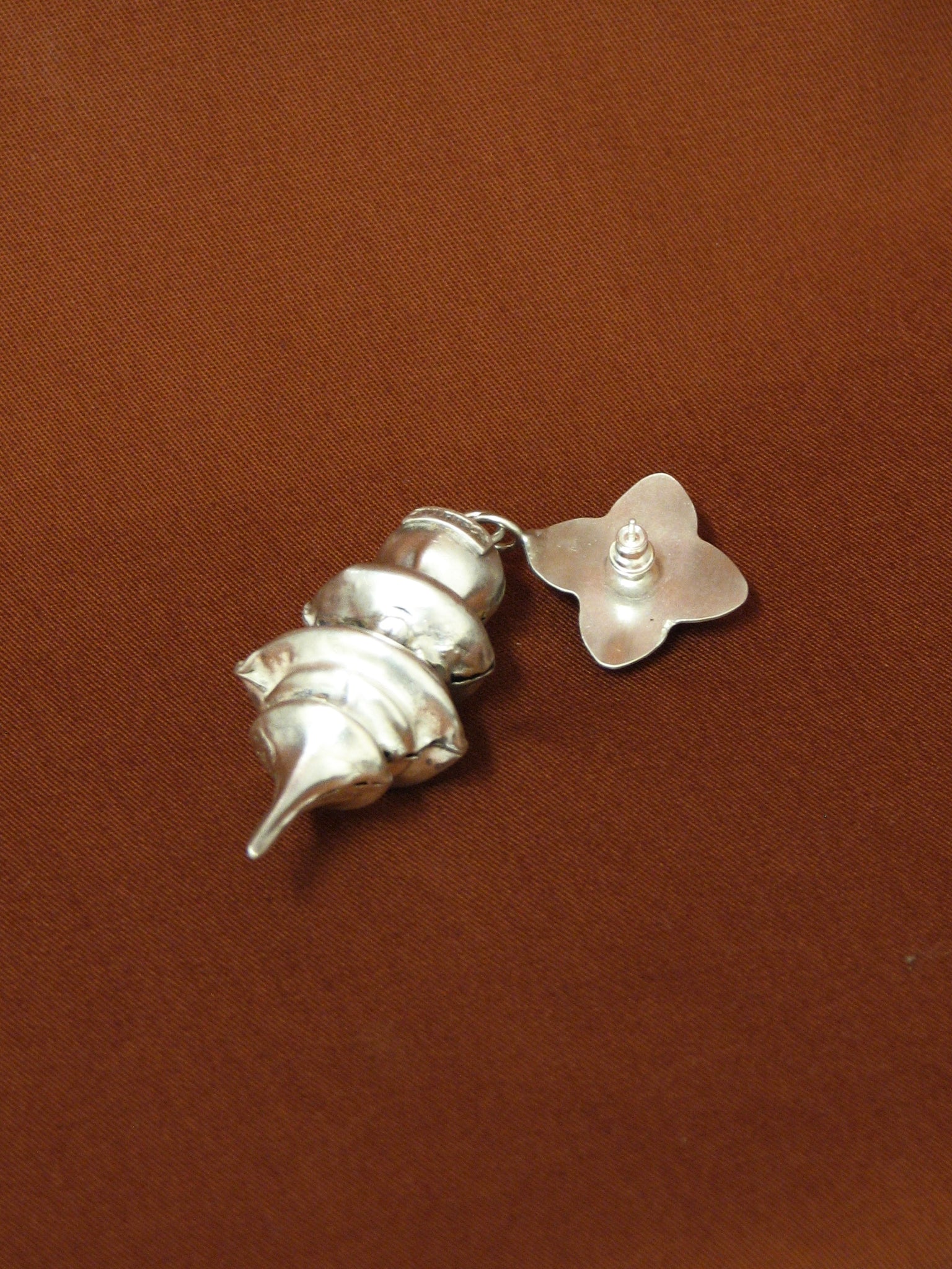 Silver Pendulum Earring