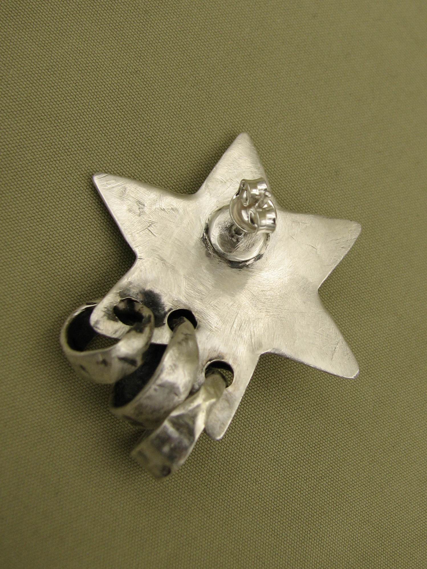 Pierced Star Earring (silver)