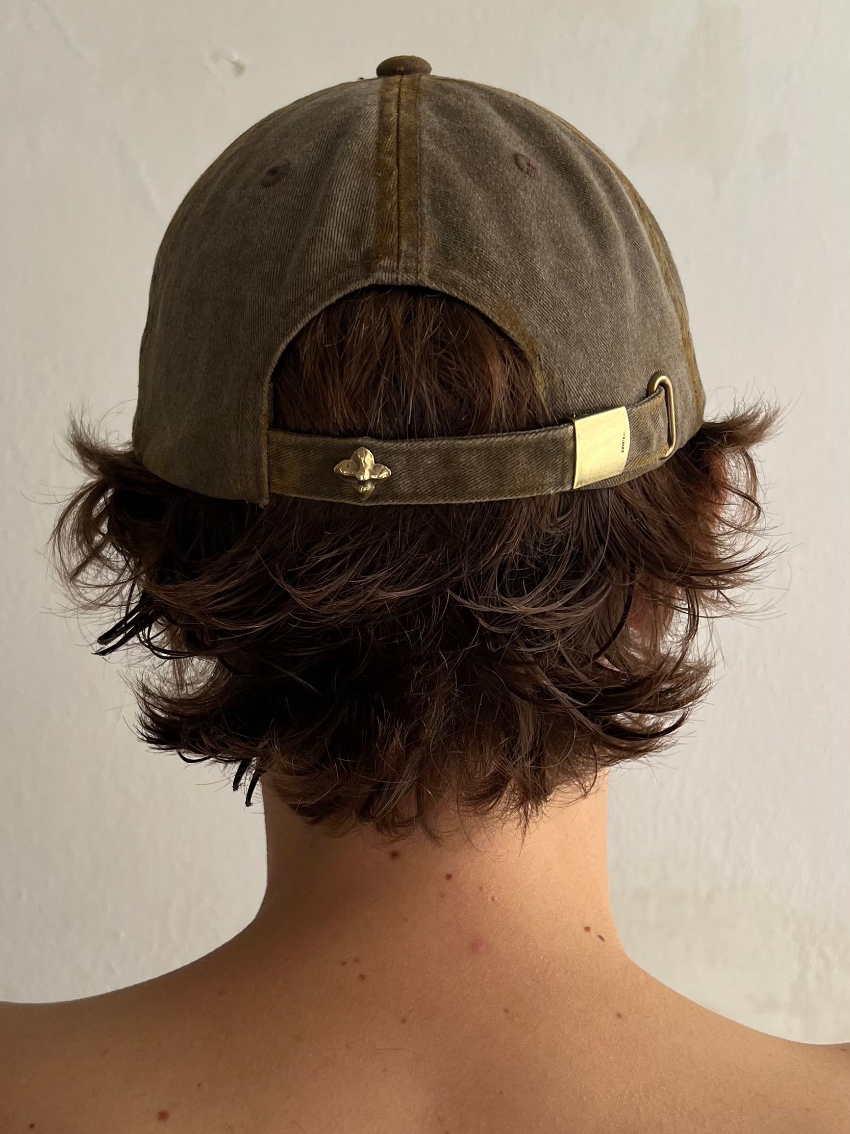 Signature hat